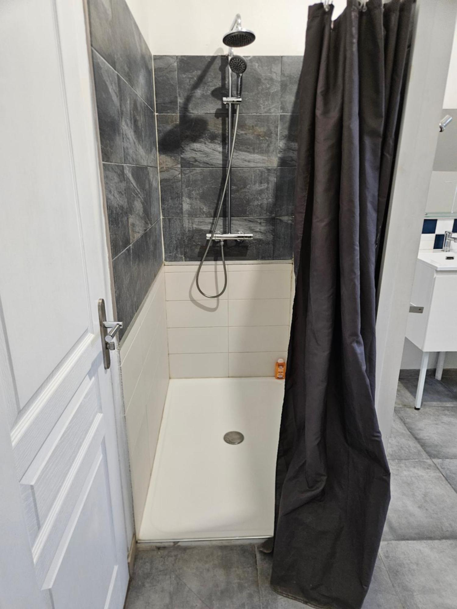 Gite Esprit Loft Fromelles Exterior foto